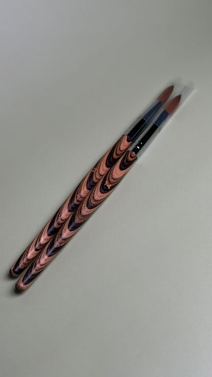 Kolinsky Acrylic Brush